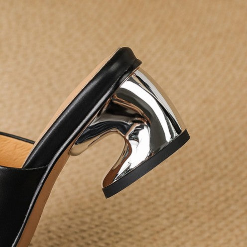 Molli - Curve Bőr Mules Sarok