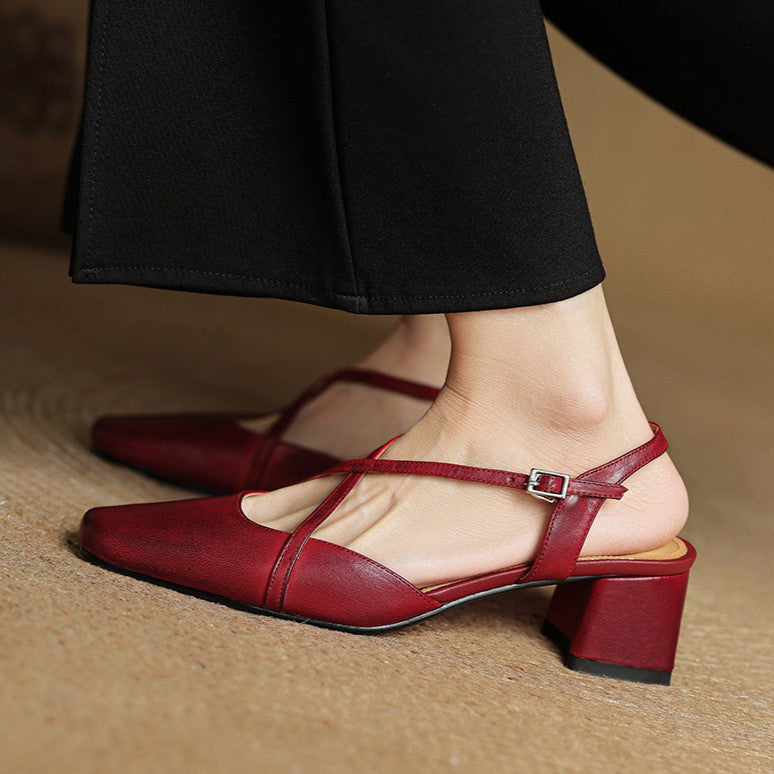Helka - Bőr Magassarkú