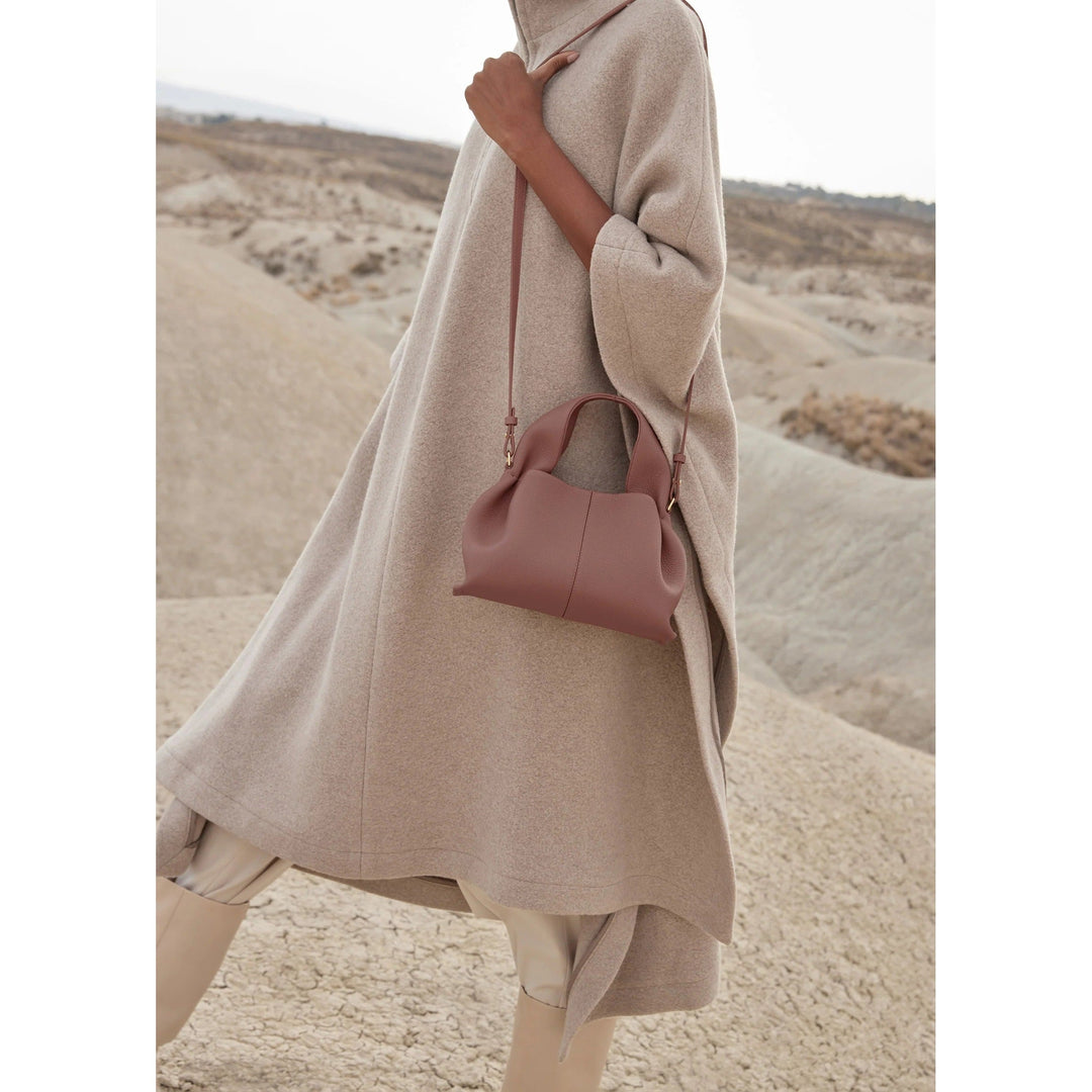 Ilona – Minimalista Elegáns Kézitáska